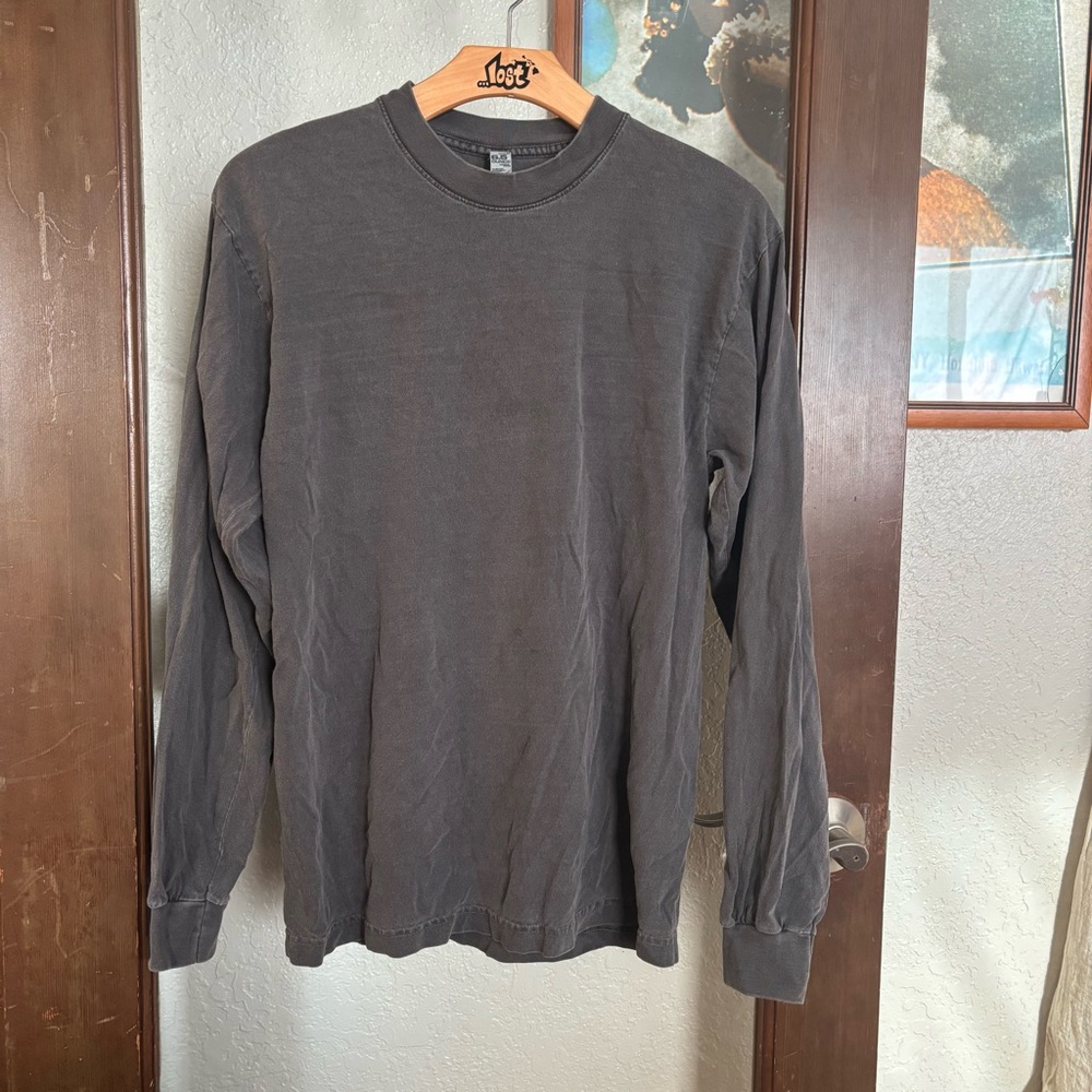 Los Angeles apparel long sleeve crewneck shirt